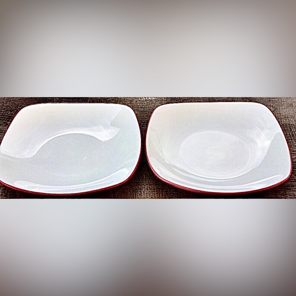 Set of 2 NORITAKE STONEWARE COLORWAVE Raspberry 8034 8.5" Square Salad Plates - Picture 9 of 10